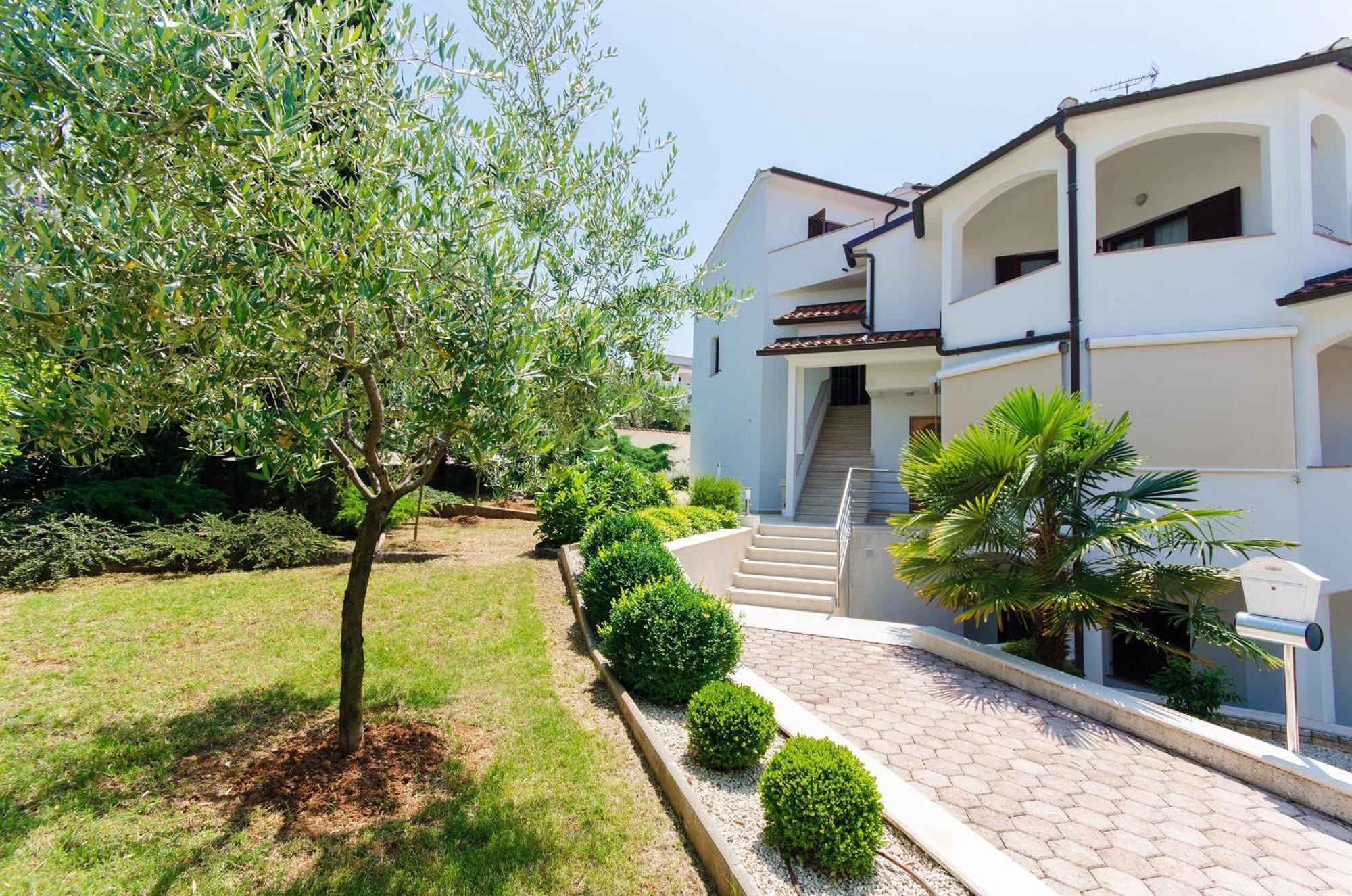 Apartments Gloria Vrsar Ngoại thất bức ảnh