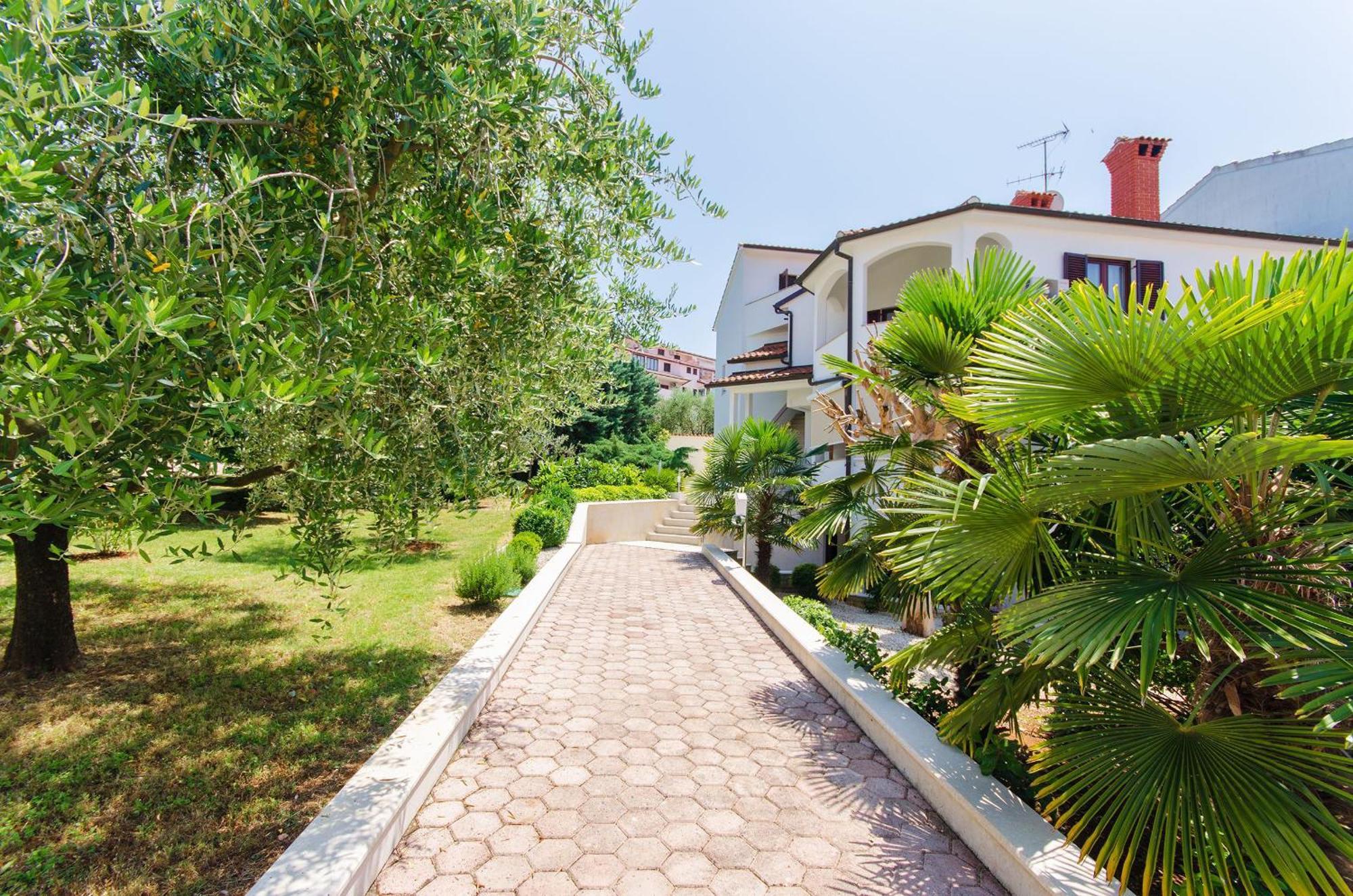 Apartments Gloria Vrsar Ngoại thất bức ảnh