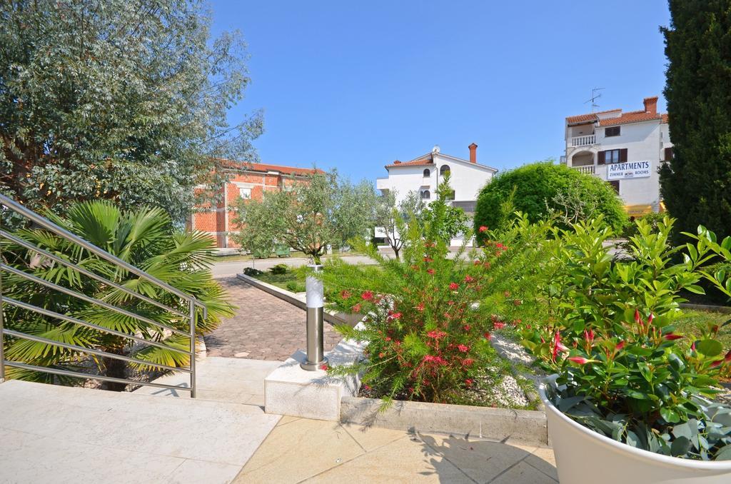 Apartments Gloria Vrsar Ngoại thất bức ảnh