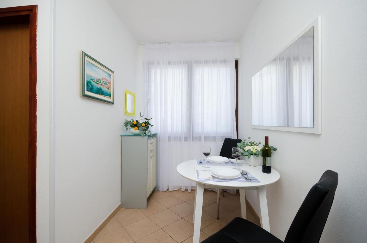 Apartments Gloria Vrsar Ngoại thất bức ảnh