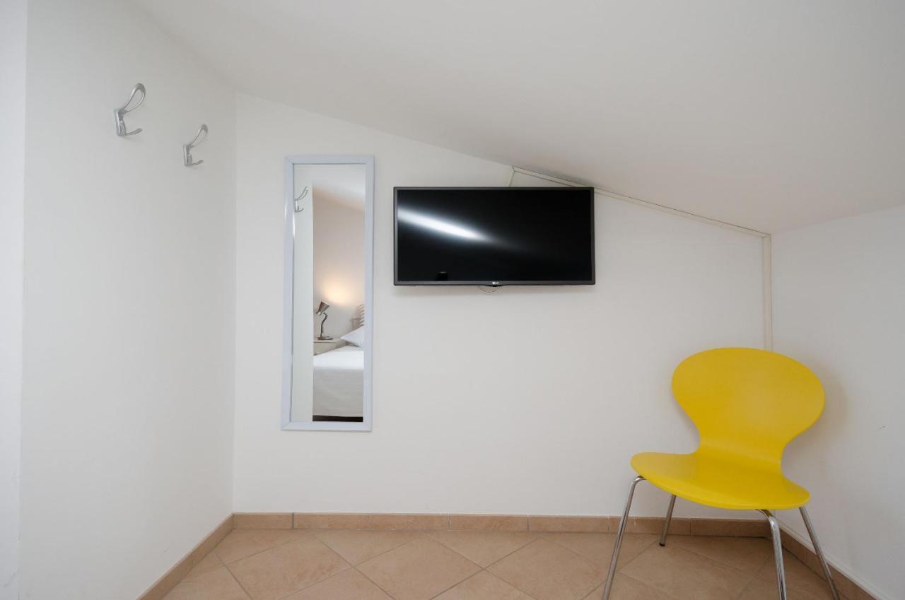 Apartments Gloria Vrsar Ngoại thất bức ảnh